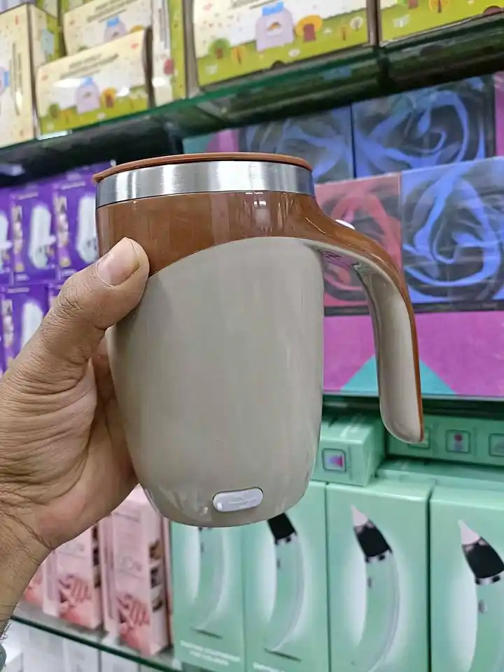 Stirring cup (recharagble)
